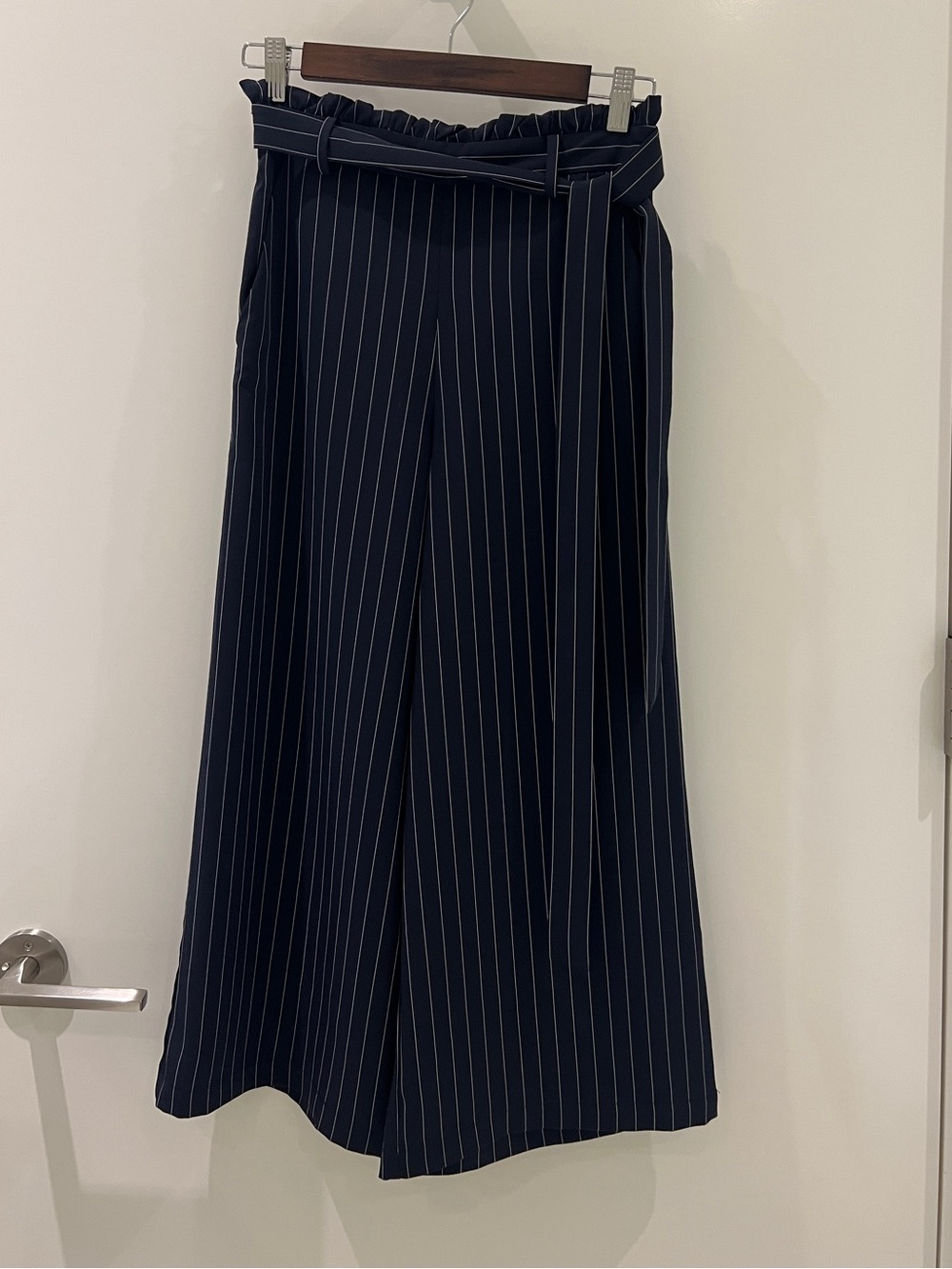 Urban Revivo Navy Pinstripe Wide Leg Elastic Waist Pants